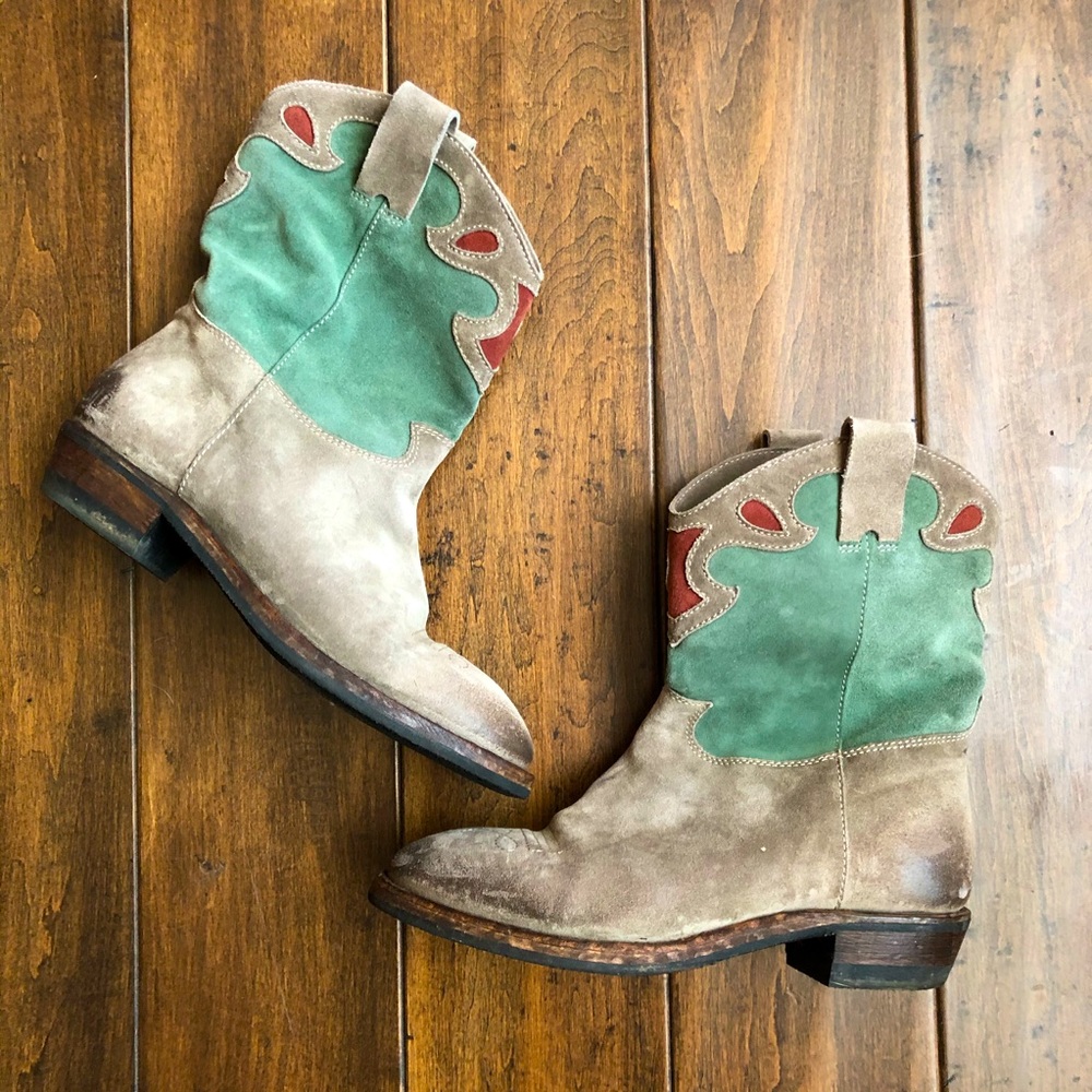 Novelty Italian Western Boots So Chic!